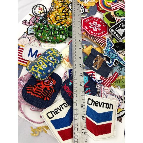 150 PC Assorted Sewing Applique Patches Iron on Sew On NEW Mixed Sequin Crafting - Picture 16 of 16